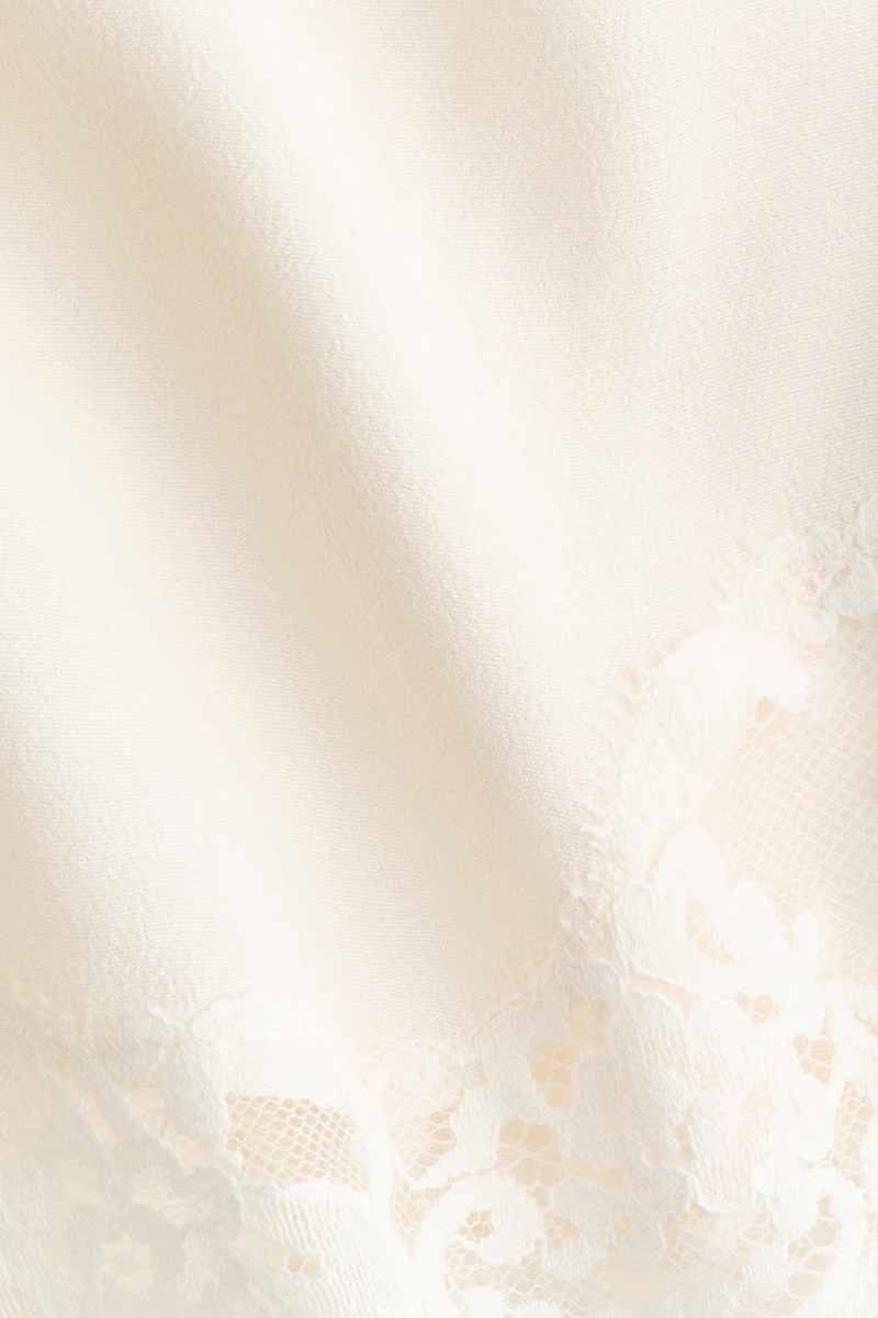 Short de pyjama avec dentelle