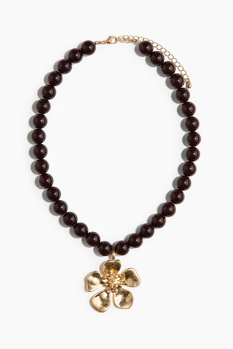 Beaded Necklace with Pendant