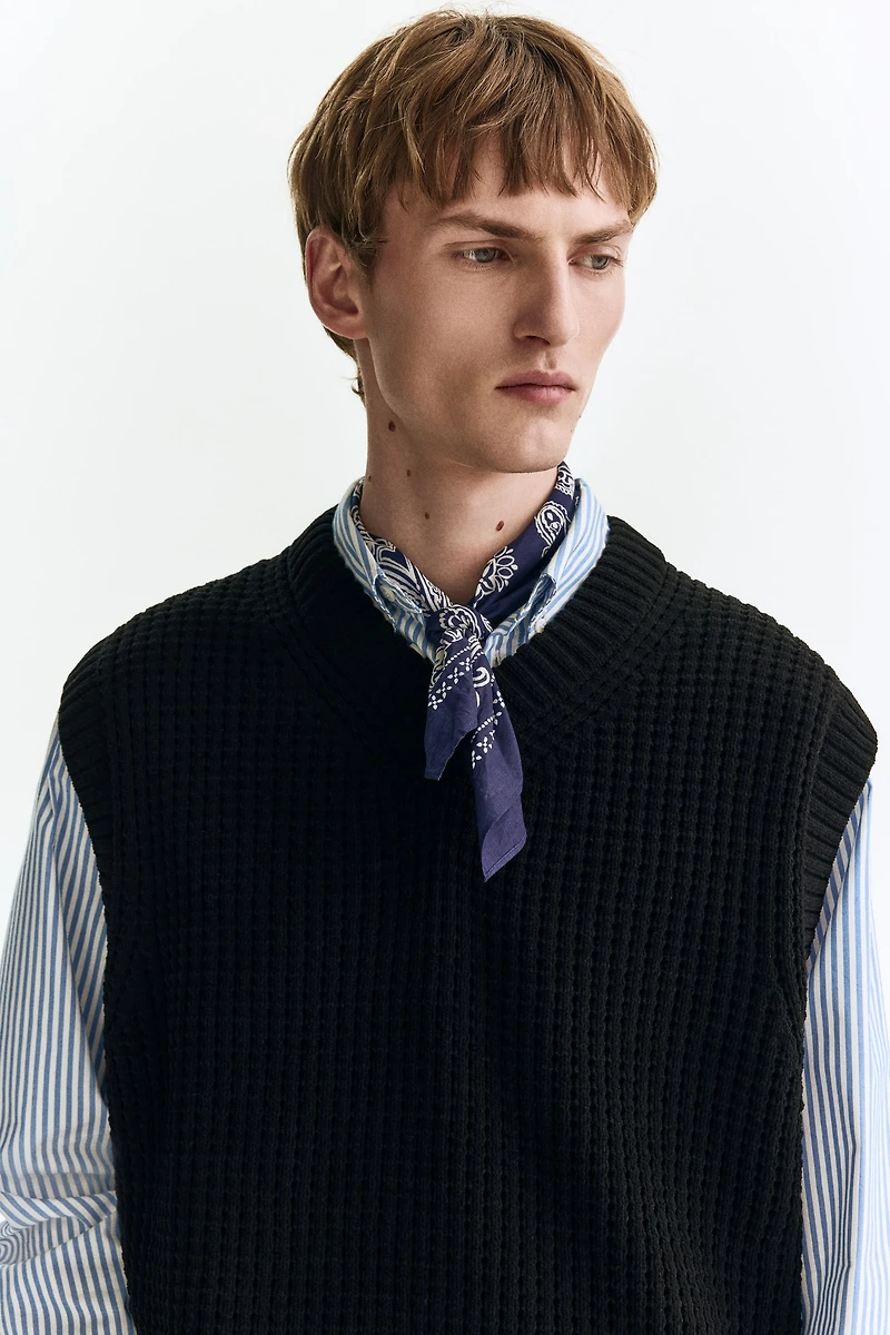 Regular-Fit Sweater Vest