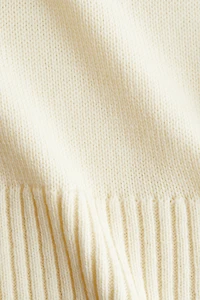 Chandail à col roulé en fin tricot doux