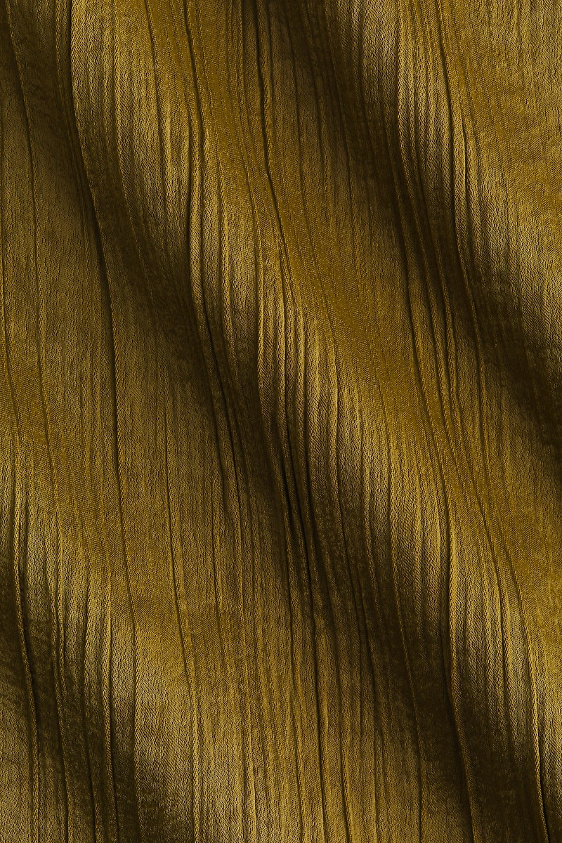 Robe à encolure carrée en crêpe