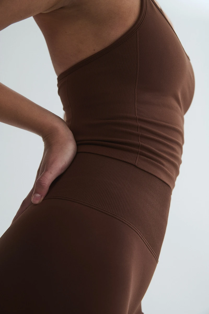 Seamless Sports Top with DryMove™