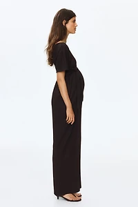MAMA Short-sleeved tie-belt jumpsuit