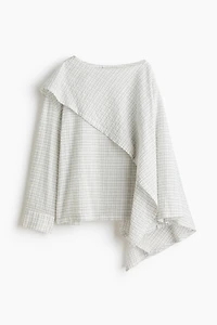 Blouse en crépon avec cape