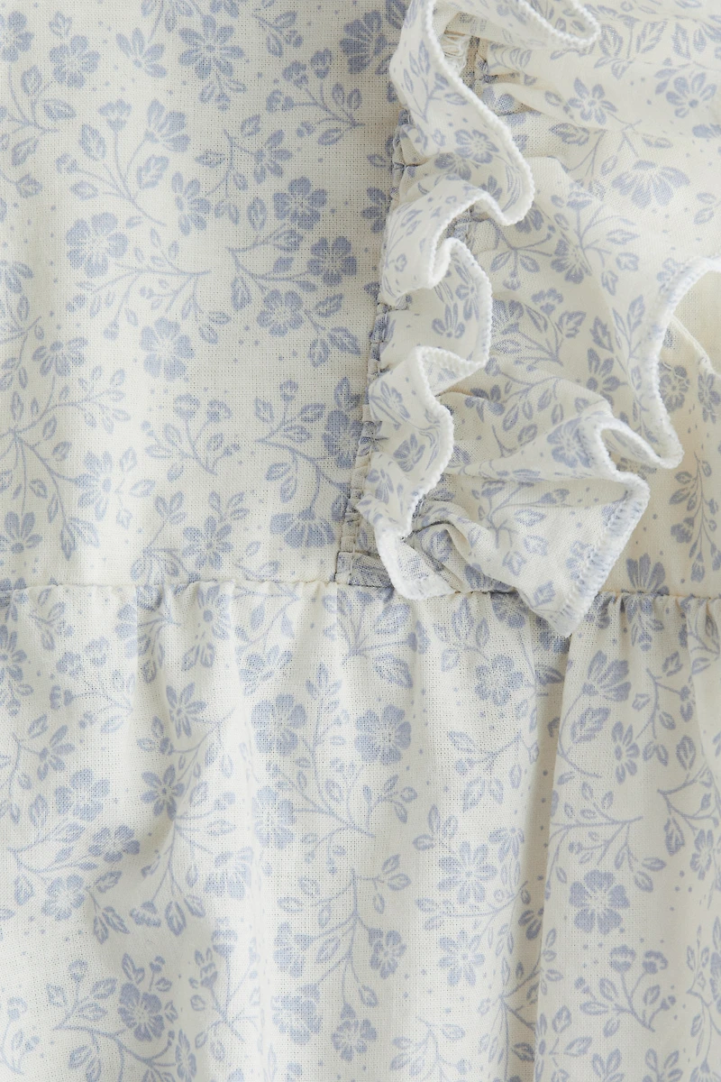 Barboteuse volantée