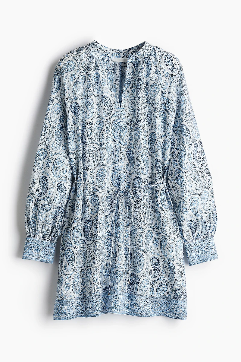 Robe tunique avec ceinture à nouer