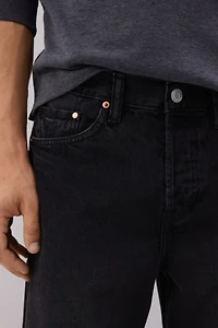 Loose Straight Jeans