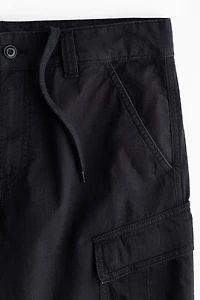 Loose-Fit Zip-Off Cargo Pants