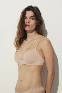 Soutien-gorge super pigeonnant en microfibre
