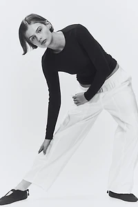 Long-sleeved jersey top