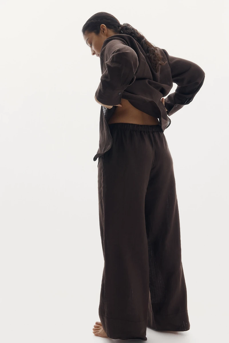 Wide-Leg Linen Pants