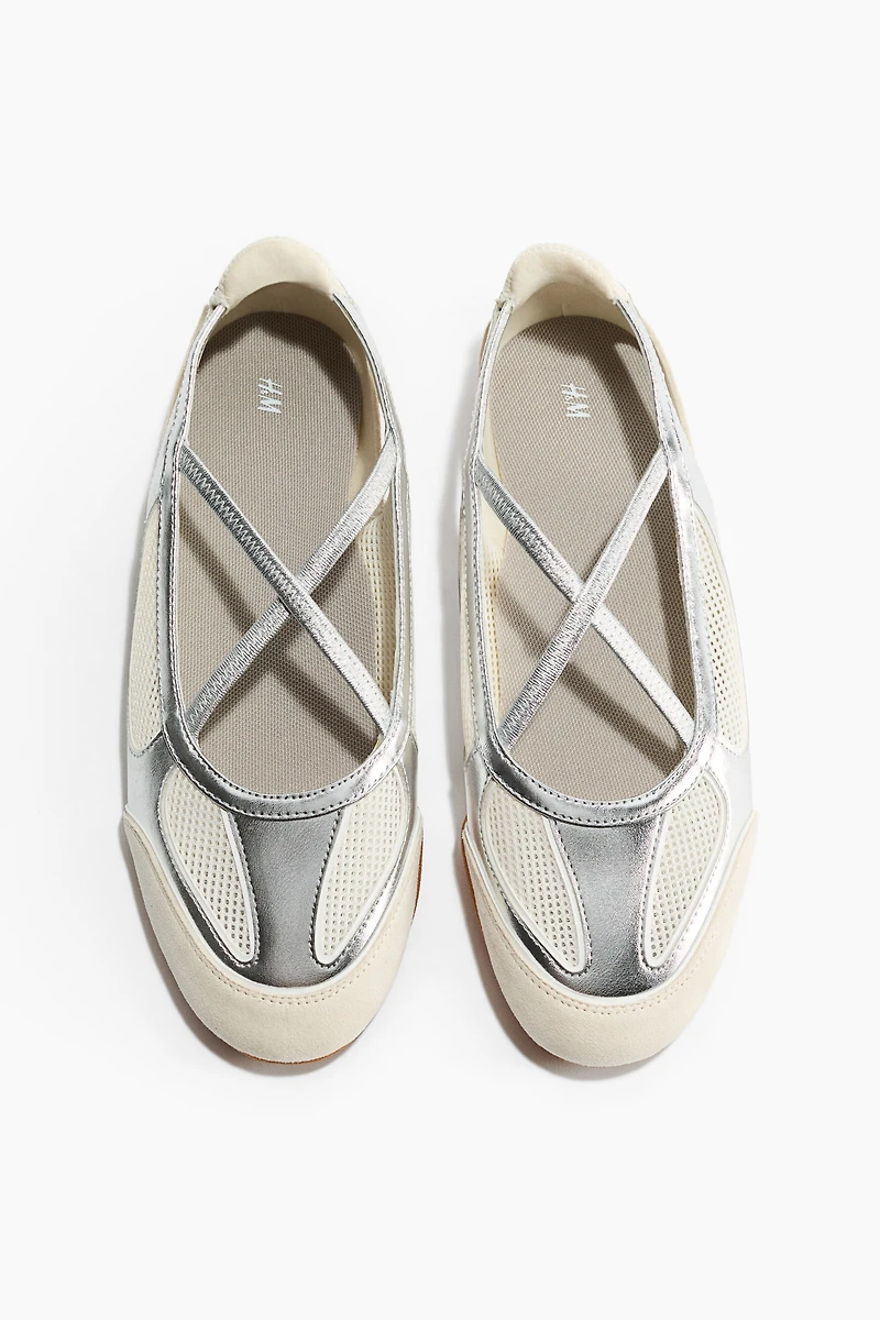 Sneaker-Style Sandals