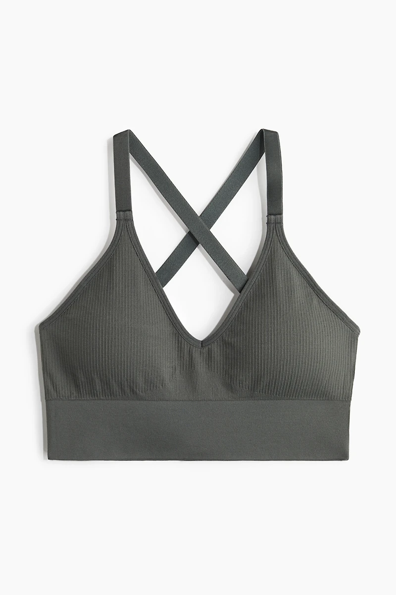 Seamless Medium-Support Sports Bra with DryMove™