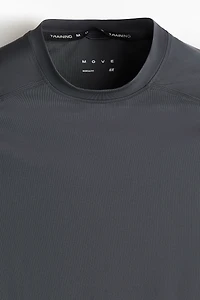 Muscle-Fit Sports Shirt with DryMove™
