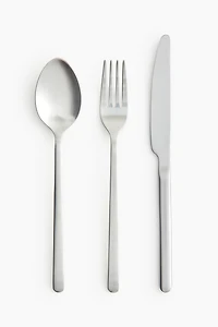 Lot de 3 pièces d’une ménagère