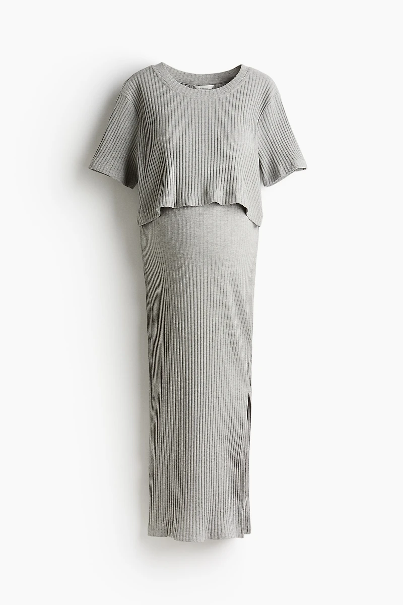 MAMA Crop T-shirt and Pencil Skirt