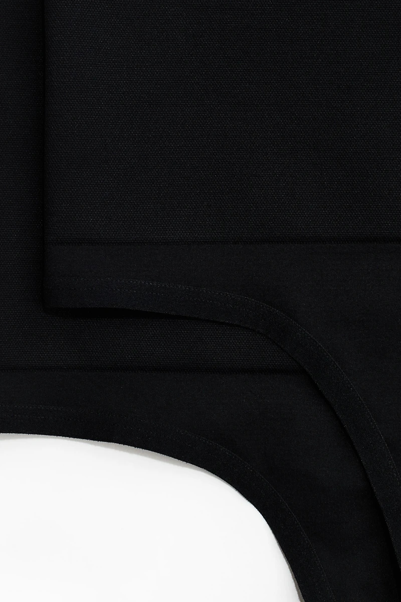 2-Pack Medium Shape Thong Briefs