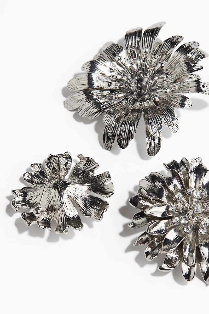 3-Pack Flower-Shaped Brooches