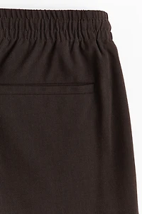 Loose-Fit Pants