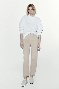 Jean Mom à la cheville près du corps taille haute