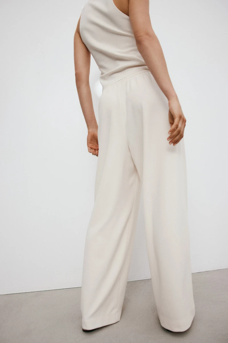 Pantalon plissé avec cordon de serrage