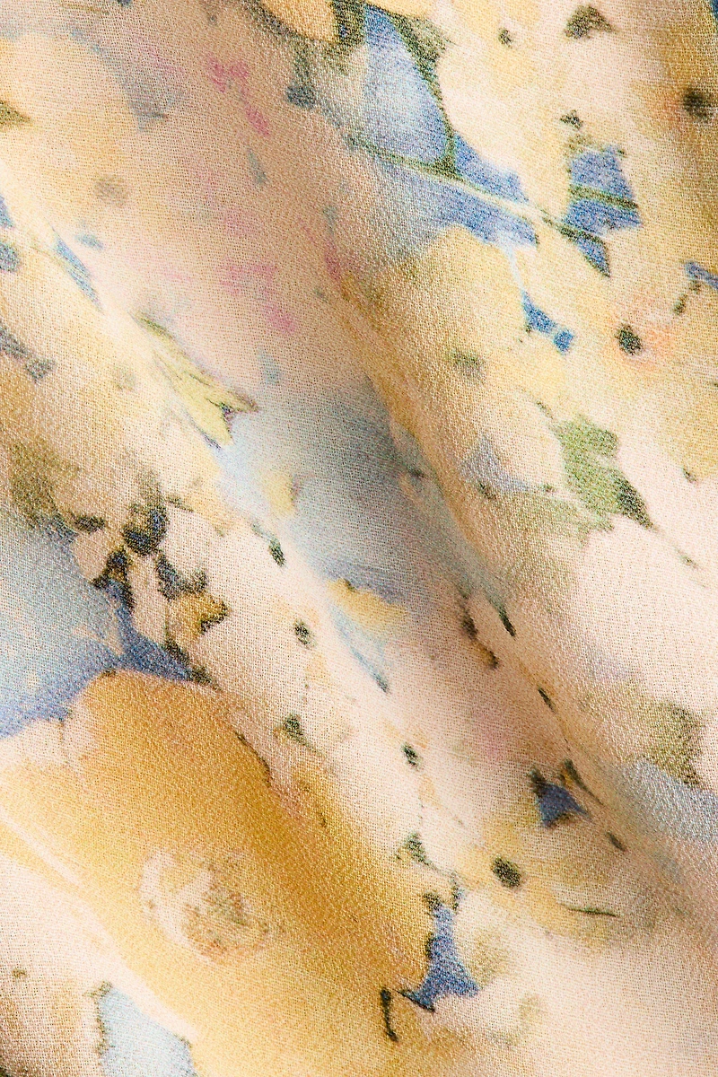 MAMA Robe à volant en mousseline avec écharpe