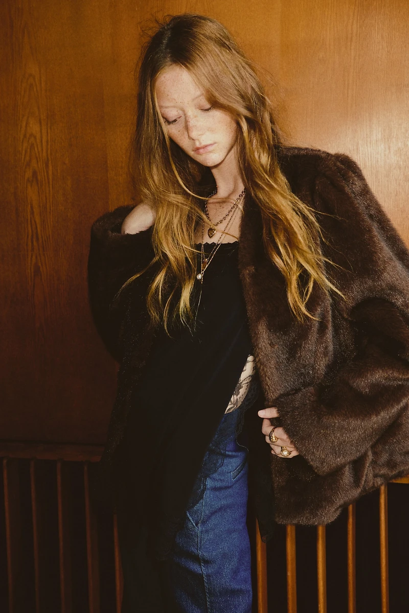 Haut à bretelles fines avec dentelle