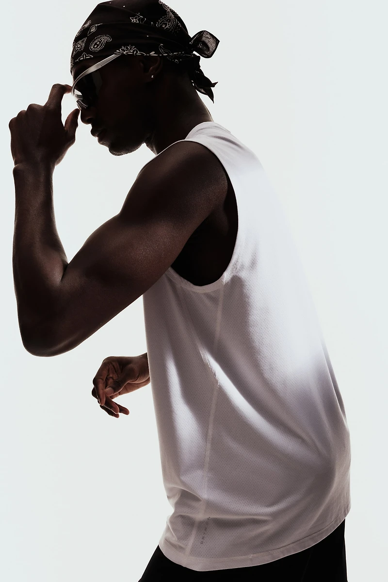 Débardeur de sport classique DryMove🅪