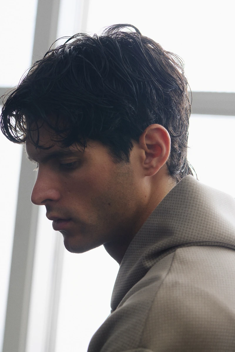 Oversized-Fit Sports Hoodie with DryMove™