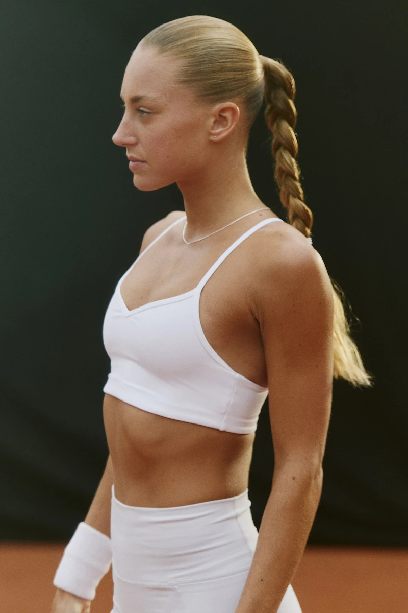 Medium Support Sports Bra with SoftMove™