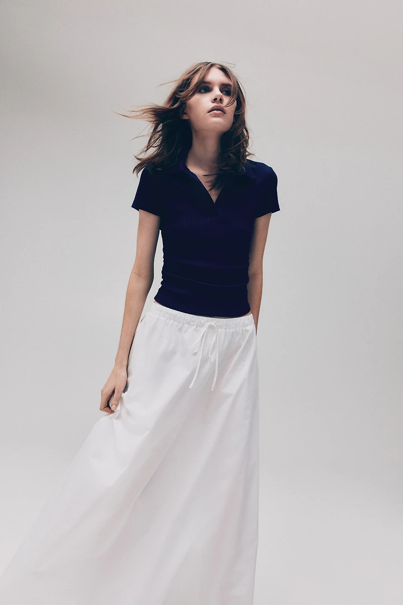 Ribbed Top with Collar