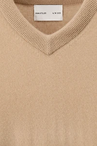 Loose-Fit Cashmere Sweater