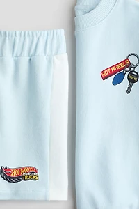 2-Piece Printed Sweatshirt and Sweatshorts Set