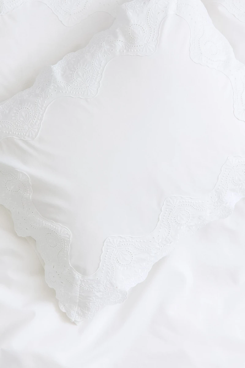 Eyelet-Embroidered King/Queen Duvet Cover Set