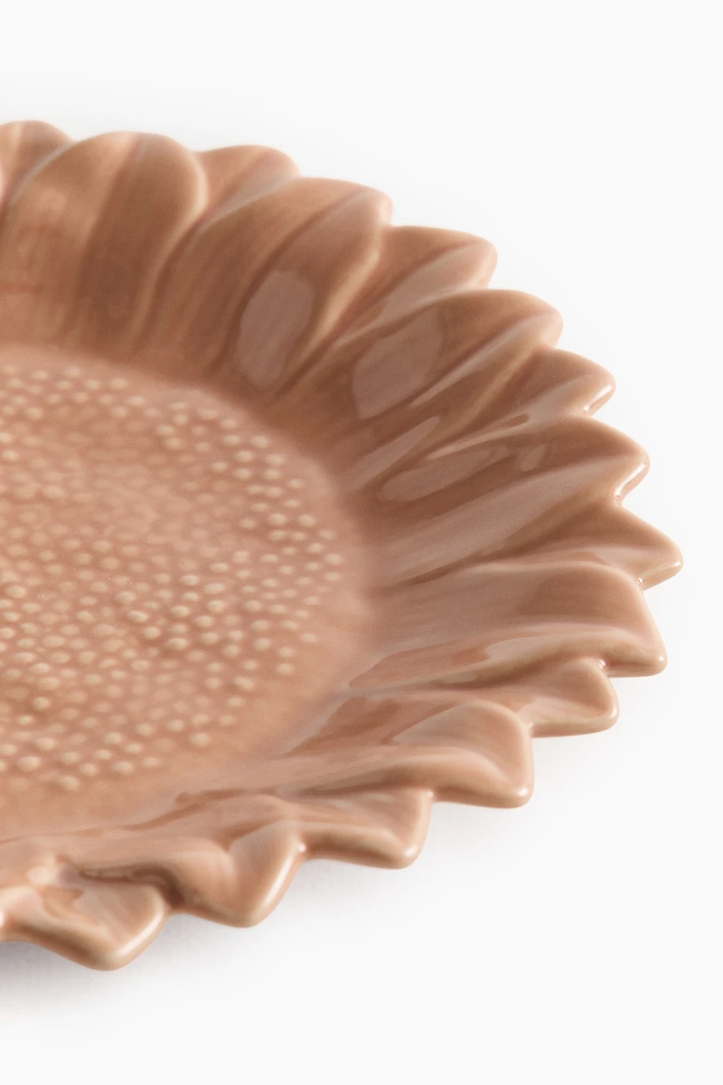 Sunflower-Shaped Medium-Sized Plate