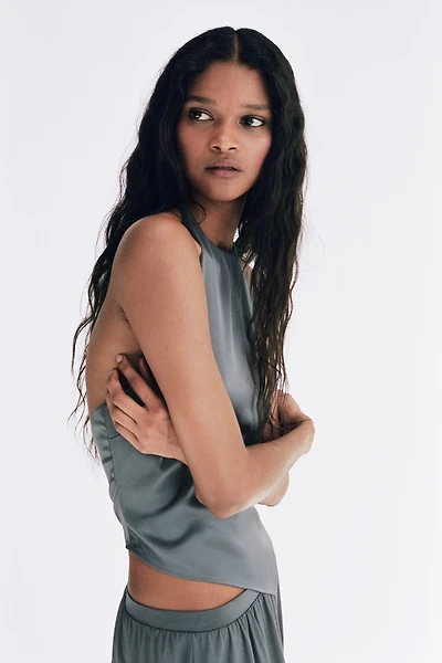 Haut asymétrique avec dos nu