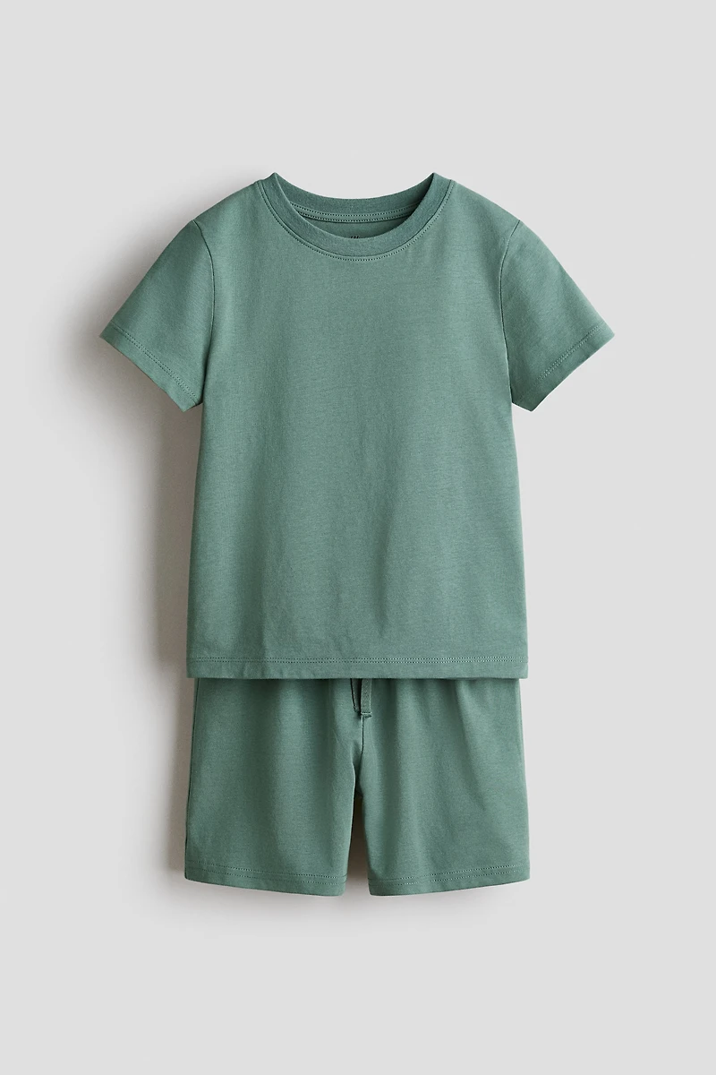 2-Piece T-Shirt and Shorts Set