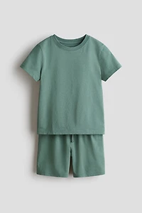 2-Piece T-Shirt and Shorts Set