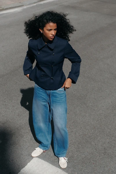 Barrel-Leg High-Waist Jeans