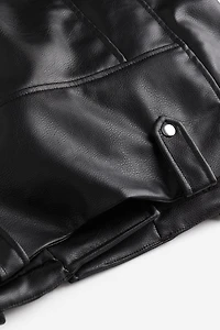 Veste enduite de style motard