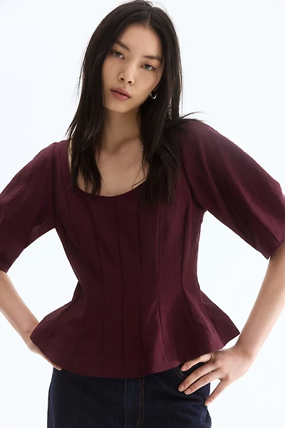 Blouse à encolure dégagée