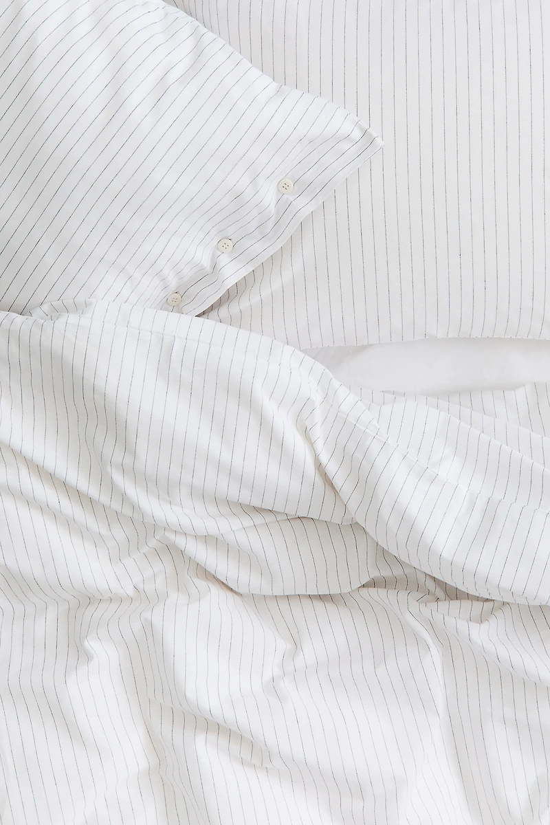 Pinstriped King/Queen Duvet Cover Set