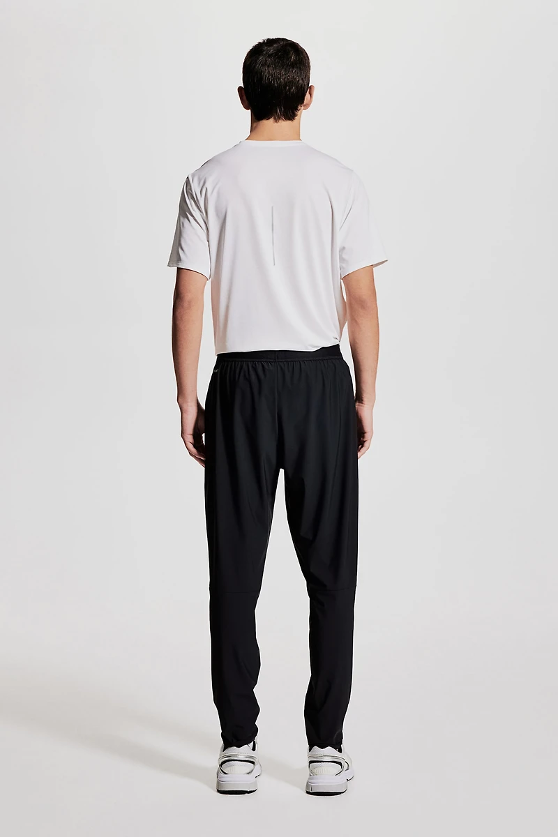 Slim-Fit Sports Pants with DryMove™