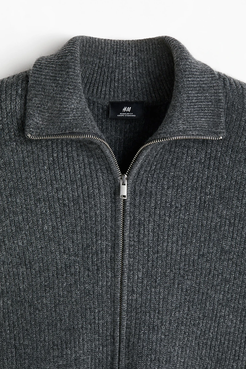 Chandail classique à fermeture éclair