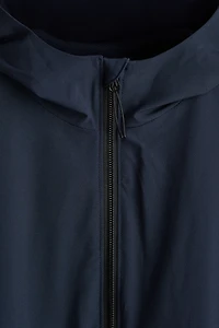 Loose-Fit Activewear Jacket with DryMove™
