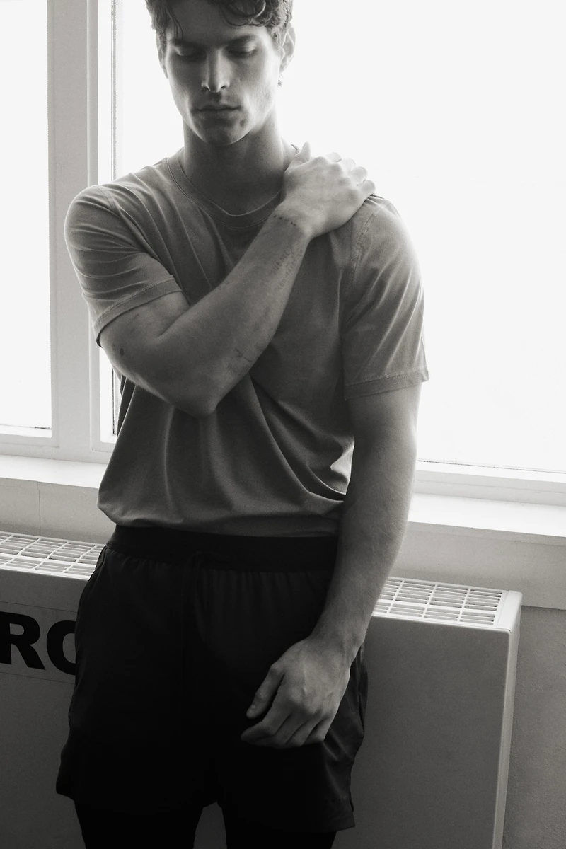 Sports T-Shirt with DryMove™