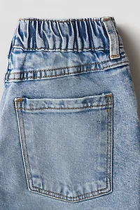 Loose Fit denim shorts