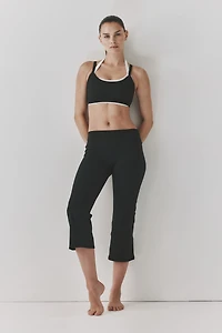 Flared Capri Sports Leggings with SoftMove™