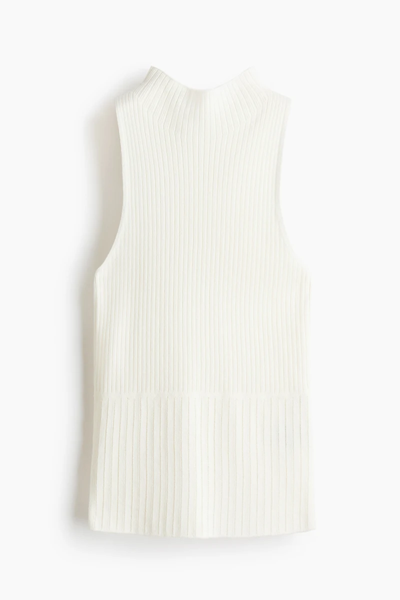 Haut en tricot côtelé avec col cheminée