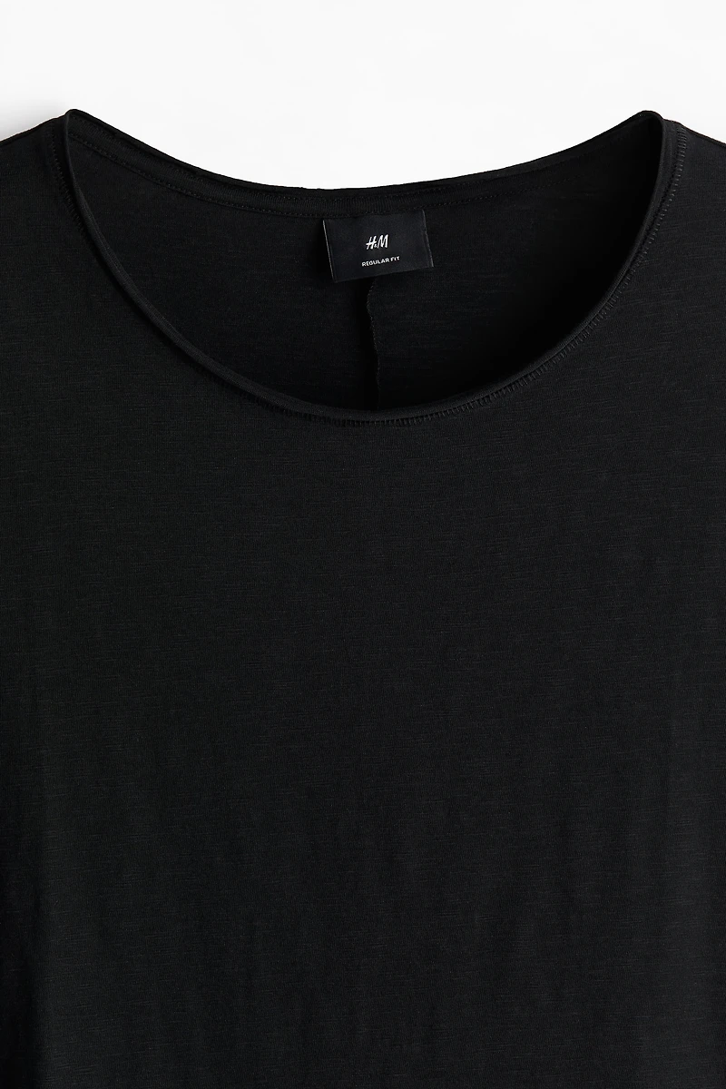 Roll-edge T-shirt
